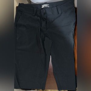 Nike women’s black golf tour performance capris EUC size 14 dri fit
